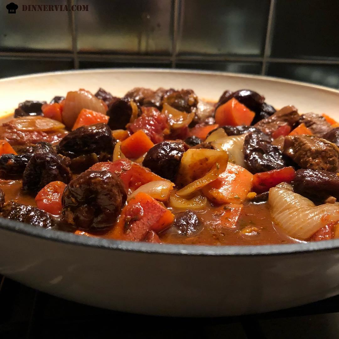 Rich Beef and Prune Casserole Only 500 calories per serving